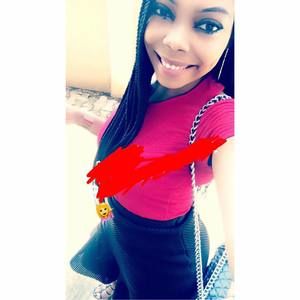 Meet your Posher, Stephanie